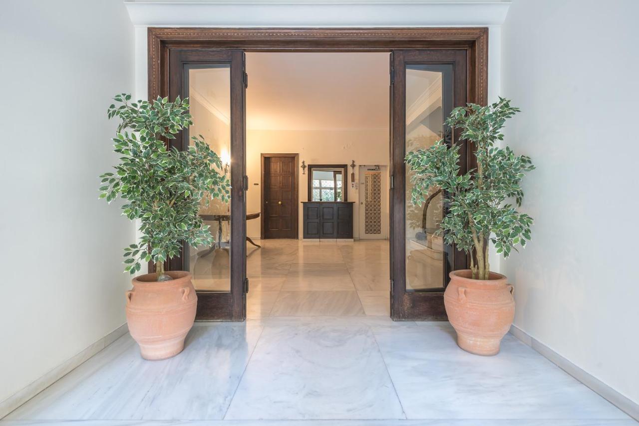 Luxurious Apartment In Kolonaki, Peridot -Homes Athen Exterior foto